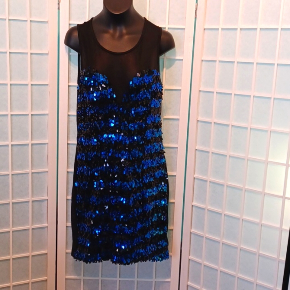 NEW Solution Brand blue/black sequins dress 5312